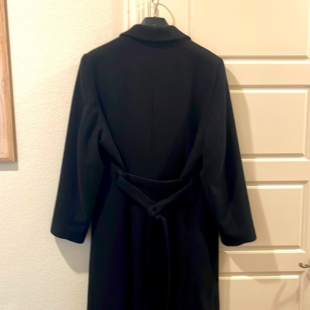 22/24 100% wool over coat.